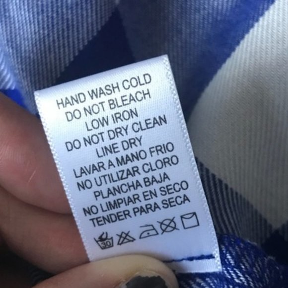 NWOT Long Sleeved Blue and White Check Button Down - Picture 4 of 4